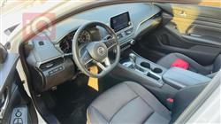 نيسان ألتيما